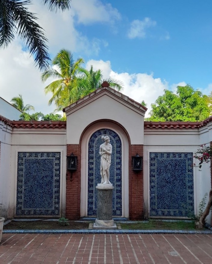 Orbes de Afrodita según Mercedes&nbsp;Cortázar